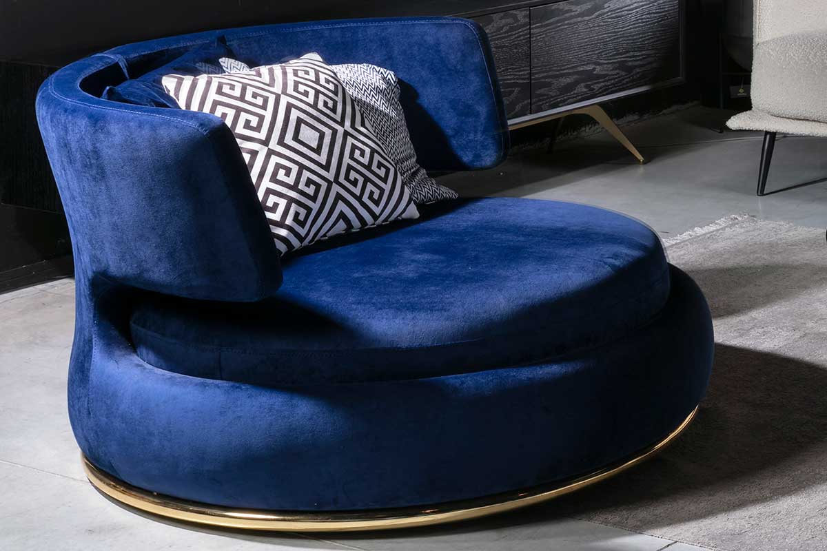 כורסא מסתובבת קטיפה כחולה