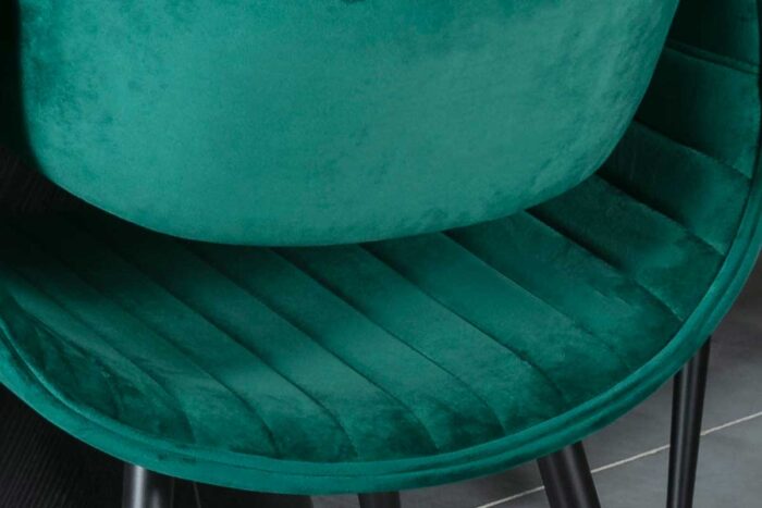 כסא אוכל קטיפה ירוקה